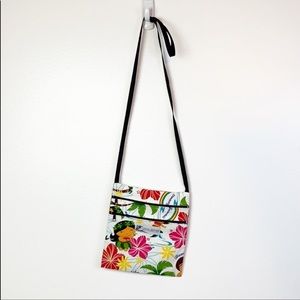 LOCAL DESIGN Made in Hawaii USA Travel bag